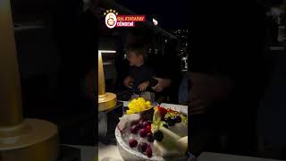 Nicolo Zaniolo Ve Oğlu