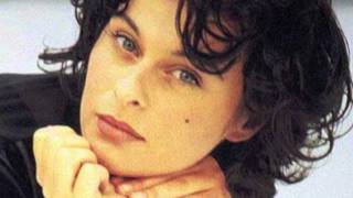 Watch Lisa Stansfield Why Do We Call It Love video