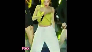 Hyuna Accidently Show Her S