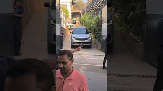 Shahrukh Khan Nikle Baahar Mumbai Bandra Bandstand