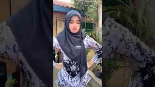 Bu Guru Vina Yang Lagi Rame Di Tiktok