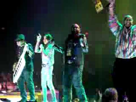 Pappu cant dance sala-A R Rehman Boston 09-22-10.flv