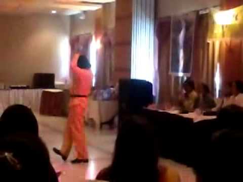 ramkumar as rajesh khanna yaha waha sare jaha pe tera raaz...