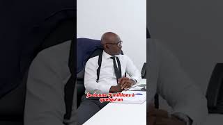 Le Langage Corporel De Ladministrateur De Kds En Charge De La Com... Philippe Simo