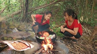 Two Sisters Catch Fish In River And Cook For Dinner, Survival In Rainforest