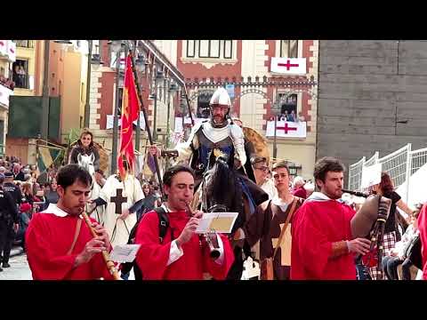 Moros y Cristianos Alcoy 2018,es tan espectacular,que hay que verlo una vez en la vida