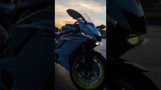 Yamaha R6 Sunset