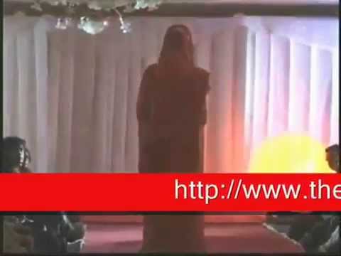 pakistani bridal dress and bride dresses fashion show by the trendy style