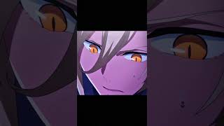 Leohart Breaks Her Necklace