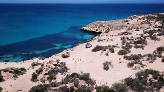 Cliff top driving in Fowlers Bay