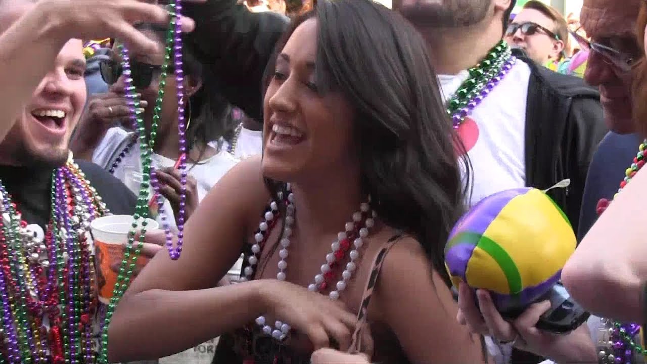 Boob mardi gras beads