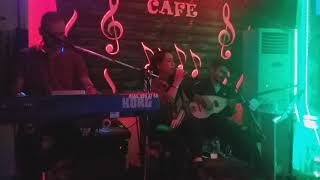 Sosyete Cafe Zafer Tramvay Durağı Karşısı.