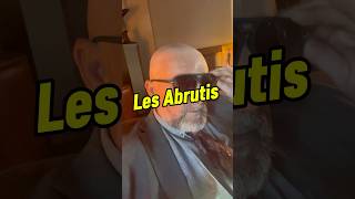 Les Abrutis Sont Légion...