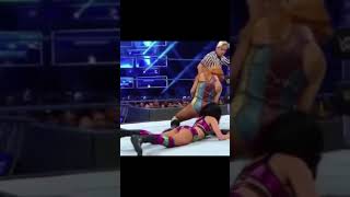 Wwes Peyton Royce Of The Iiconics Almost Nip Slip Damn