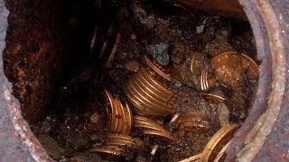 Couple Finds $10 Million Dollars During Unplanned Treasure Hunt Couple Finds $10 Million Dollars During Unplanned Treasure Hunt