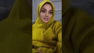 Sulemsi Ve Banu Parlak Birbirine Girdi. Bosanmanin Oyun Olduğunu Iddia Etti.