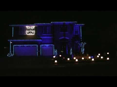 Halloween Light Show 2010 HD - Kidnap the Sandy Claws ( Nightmare...