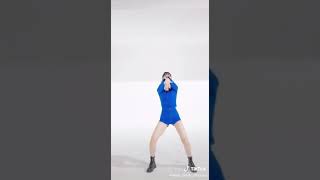 Momo Kura Kura Dance Tiktok - Twice
