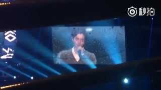 [ Reup] 151010 EXO SUHO solo ' I Want To Fall In Love ' @ EXO-Love Concert | cr: