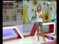 Anne Igartiburu enseñando