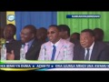 Rais Magufuli akiendesha basi la Mwendokasi baada ya Kuzindua