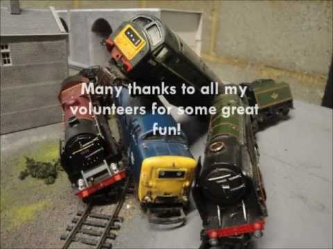 Model!) Train Crashes on the Sepple Valley Railway - YouTube