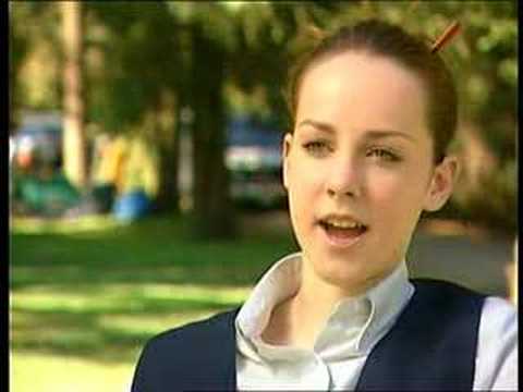 Small interview of Jena Malone for Donnie Darko