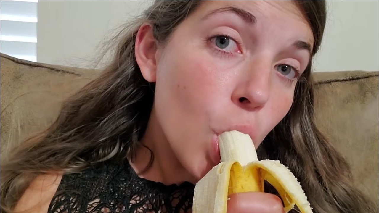 Lesbian banana
