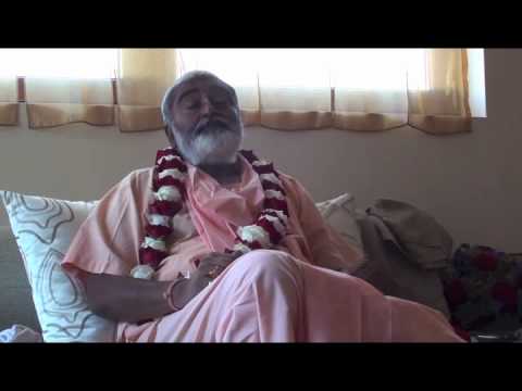 govinda damodara madhaveti mantra
