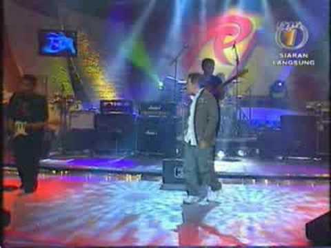 Rano karno, ku ciptakan lagu untukmu MP3 Rano karno, ku ciptakan lagu untukmu MP3