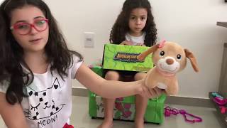 Alice veterinária e o ataque do dinossauro Alice veterinária e o ataque do dinossauro