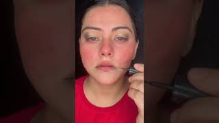 Big Smile Eyeliner Hack