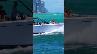 The Pardo 38 Inboard Is An Impressive Powerboat That Can Handle Waves With Ease, Deep-V Hull