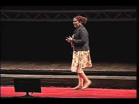 TEDxPuraVida - Liz Rincón - Historia de una geek doméstica