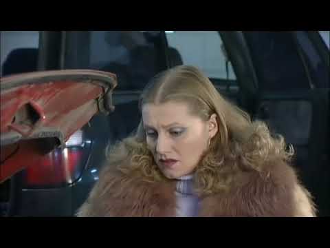 Ирина Медведева Тестирует Шесты На Заводе – 6 Кадров 2006