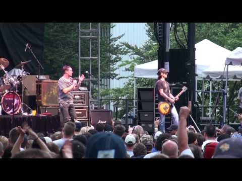 [08] Candlebox Rain - RibFest Military Park Indianapolis, IN 09-06-2009 [HD]