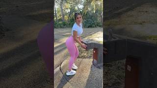 Are Pink Yoga Pants In?