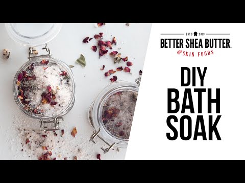 How to make a Bath Soak with Dry Flowers and Pink Salt