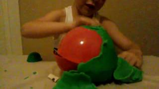 Ghostbusters ECTO- 1 car toy and Surprise slime eggs!