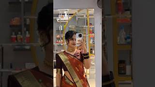 Gopika Ramesh Navel Show Saree