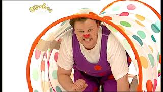 View Record Clic Cbeebies Mr Tumble Under, On And In Bob.