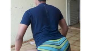 Vou Te Dar Surra De Bumbum Dançando
