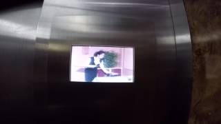 Nordkorea - Yanggakdo International Hotel - Fahrstuhlmu 1