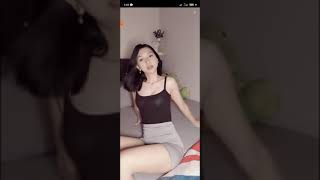 Gadis Cantik Pamer Body Hot Bokeh Bigo Live Hot