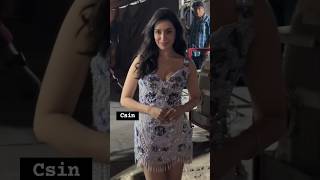Omg.. Shraddha Kapoor Frok M Kitna Hot Lagta Hai... Csin Honey Singh Songs