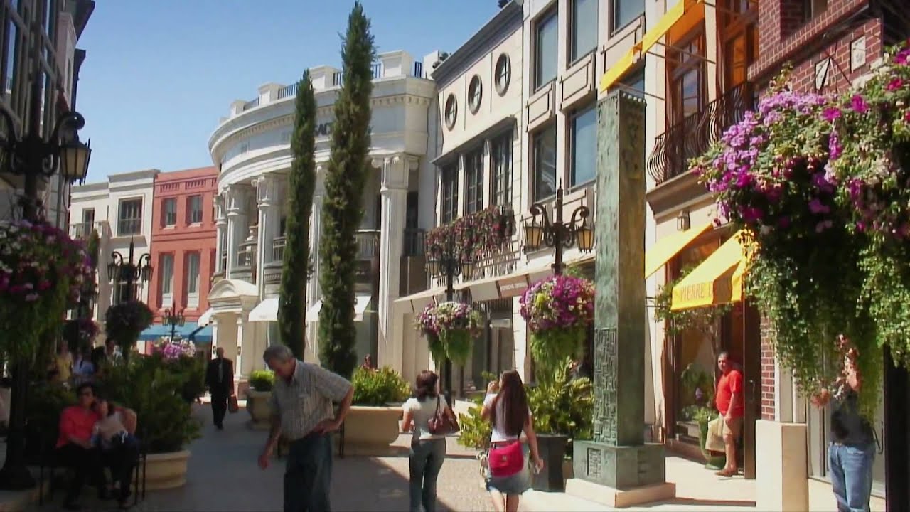 Luxurious Rodeo Drive in Beverly Hills, California - YouTube