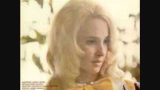 Watch Tammy Wynette Keep Me In Mind video