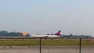 Take Off Delta 1080 To Atl 8.2.14