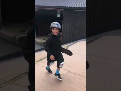 Elijah hits the MEGA RAMP at Woodward skate camp 😮