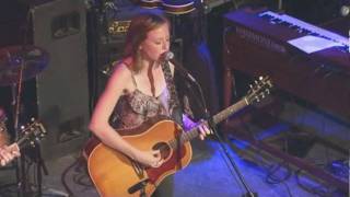 Stevie Ann Leaves Keep Falling Kx Samenzwering 2010 Rj En Rhee